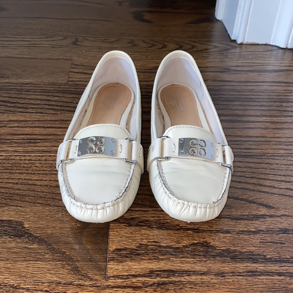 Coach Loafers Ivory / Cream - Picture 2 of 7